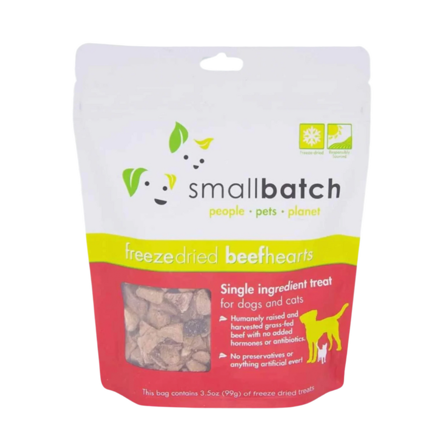 Freeze-Dried Beef Hearts - 3.5oz Bag
Single-ingredient dog and cat treats from Small Batch, a premium pet care brand. Natural, high-protein snacks made from humanely raised and harvested beef hearts.